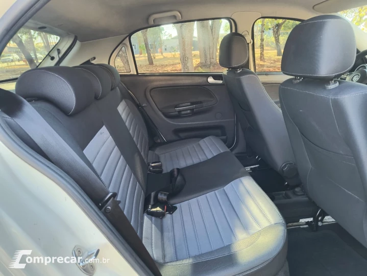 GOL 1.6 MI Highline 8V