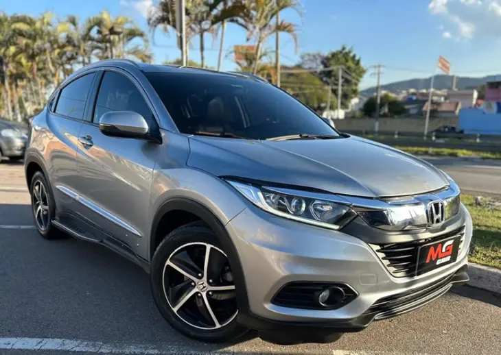 HR-V