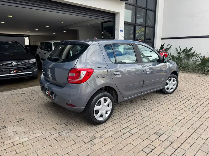 SANDERO Expression Hi-Power 1.0 16V 5p