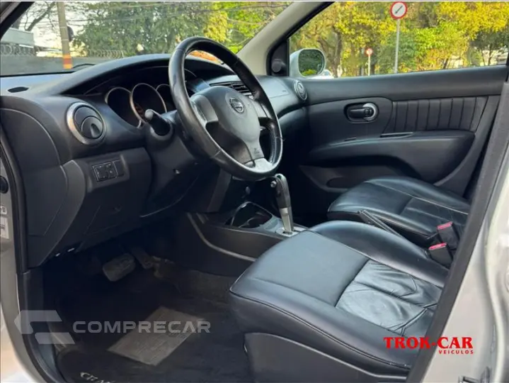 GRAND LIVINA 1.8 SL 16V