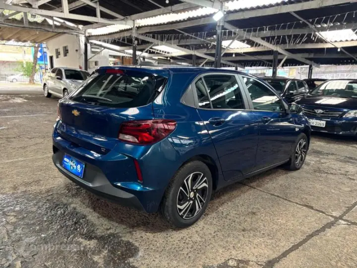 ONIX HATCH LT 1.0 12V FLEX 5P MEC