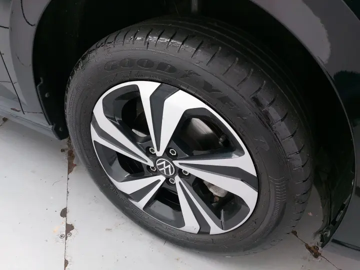 VIRTUS 1.0 200 TSI COMFORTLINE AUTOMÁTICO