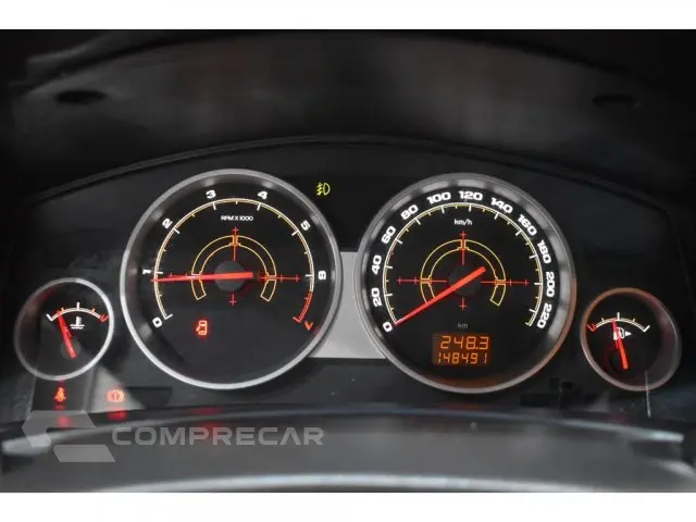 VECTRA SEDAN - 2.0 MPFI ELEGANCE 8V 4P MANUAL