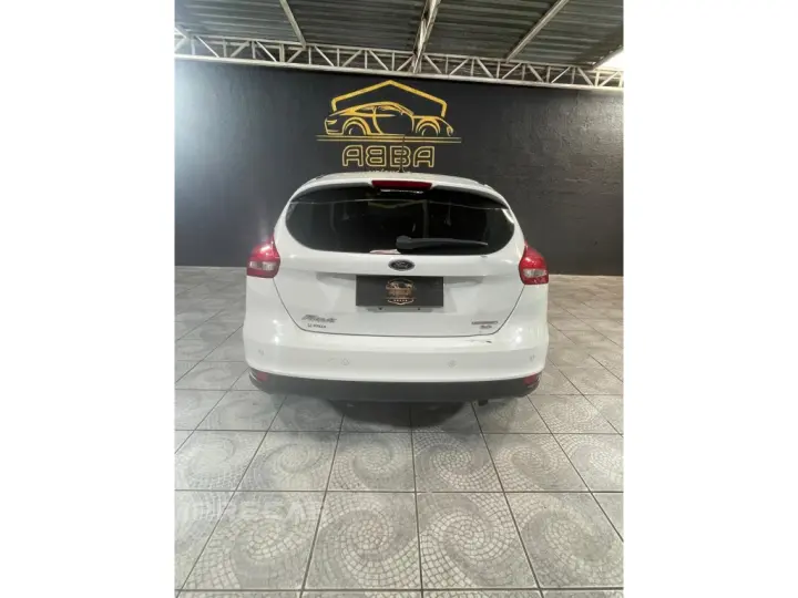 FOCUS 2.0 SE PLUS 16V FLEX 4P POWERSHIFT