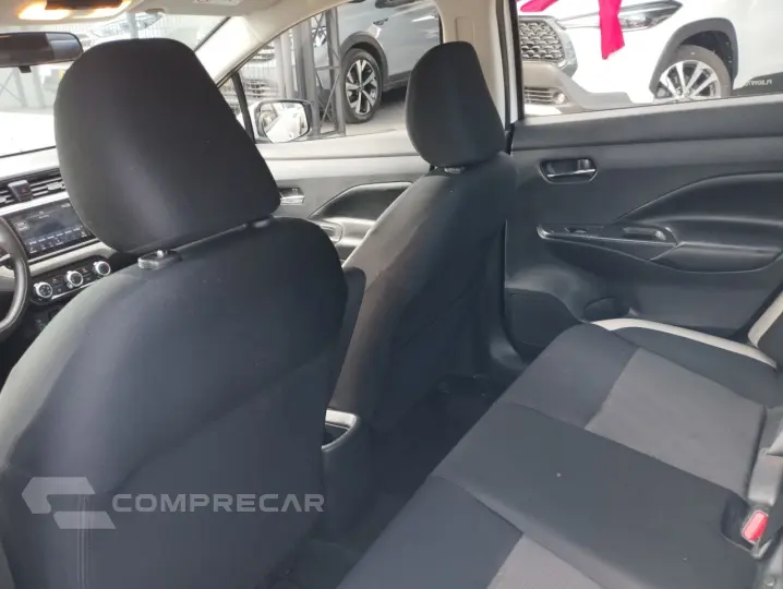 Versa Sedan 1.6 16V 4P FLEX ADVANCE XTRONIC AUTOMÁTICO CVT