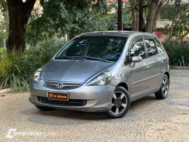 FIT 1.4 LX 8V GASOLINA 4P AUTOMÁTICO