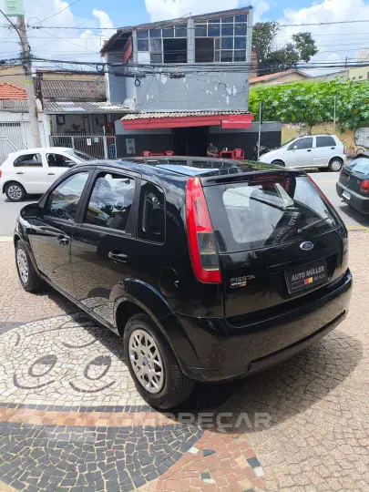 FIESTA 1.6 MPI Class Hatch 8V