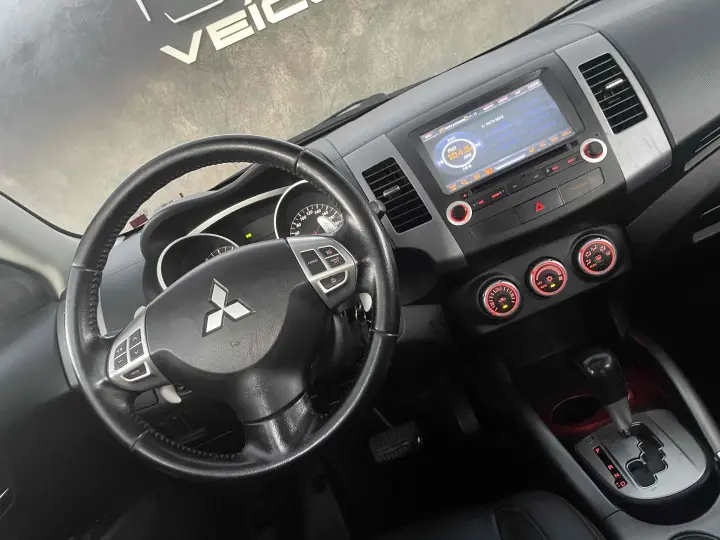 OUTLANDER 2.0 16V GASOLINA 4P AUTOMÁTICO