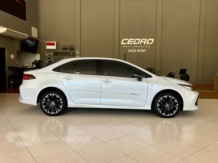Corolla 2.0 16V 4P VVT-IE FLEX GR-S DIRECT SHIFT AUTOMÁTICO