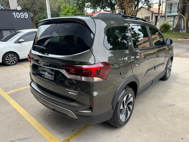 Spin 1.8 Premier 8V Flex 4P Automático