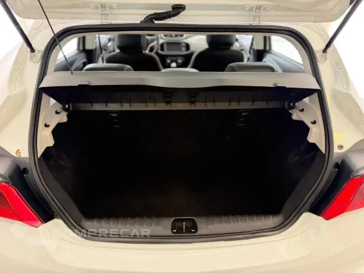 ONIX HATCH LT 1.0 8V FlexPower 5p Mec.