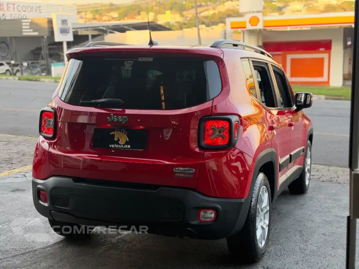 Renegade Longitude 1.8 4x2 Flex 16V Aut.