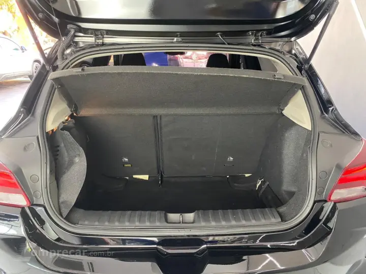 ONIX HATCH LT 1.0 12V Flex 5p Mec.