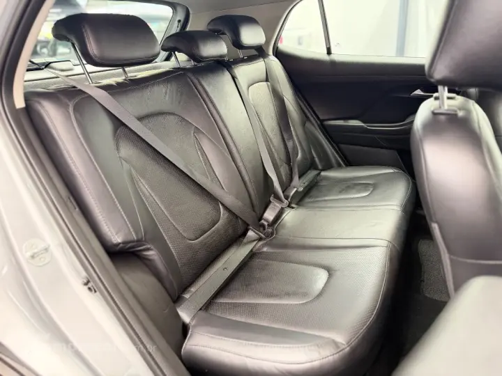 Creta Limited 1.0 TB 12V Flex Aut.