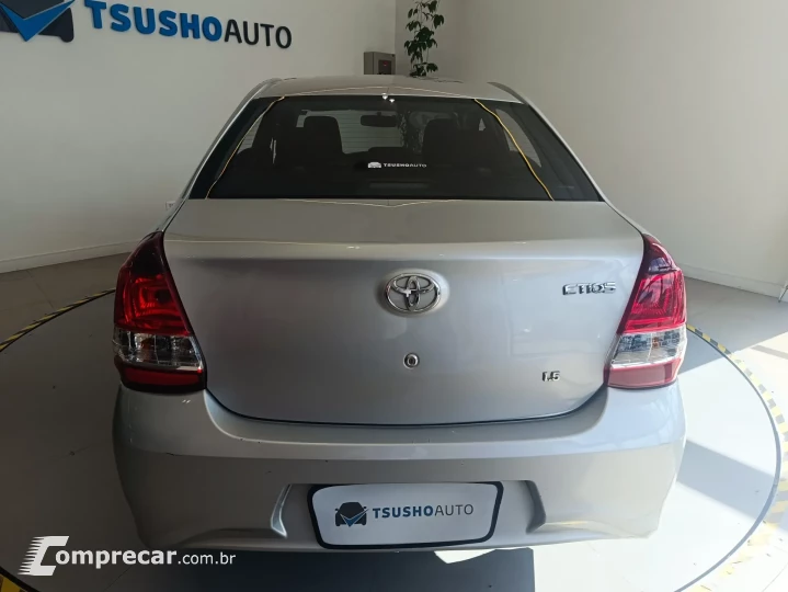ETIOS 1.5 X PLUS SEDAN 16V 4P AUTOMÁTICO