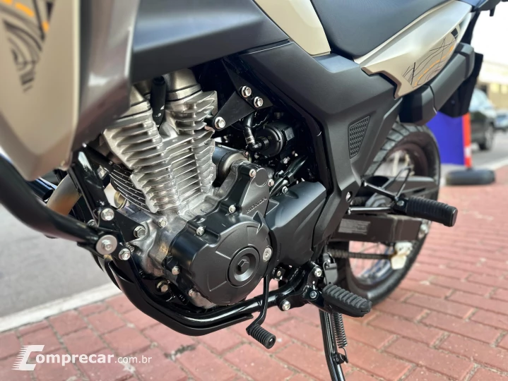 XRE 300 SAHARA ADV