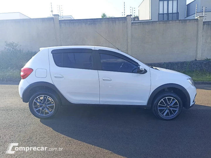 SANDERO 1.6 16V SCE Intense
