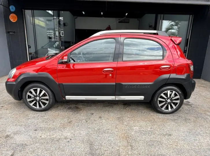 ETIOS CROSS 1.5 16V