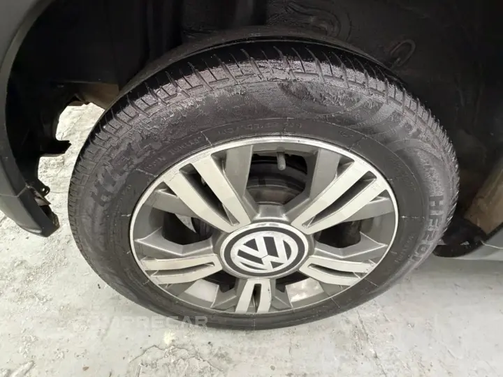 up! cross 1.0 TSI Total Flex 12V 5p