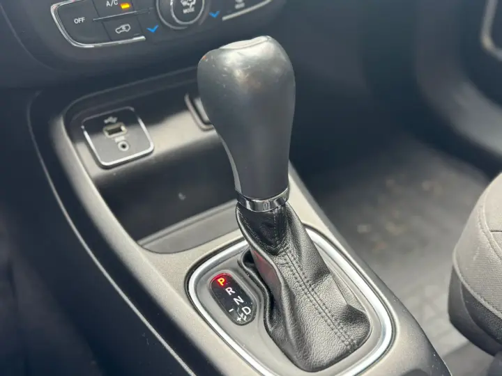 COMPASS 2.0 16V Sport