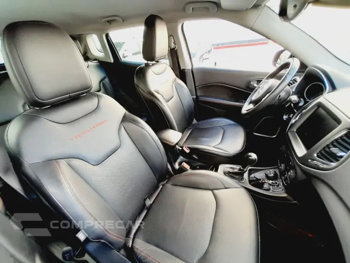 COMPASS TRAILHAWK 2.0 4x4 Dies. 16V Aut.