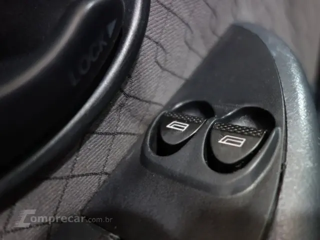 SIENA - 1.0 MPI FIRE 8V 4P MANUAL