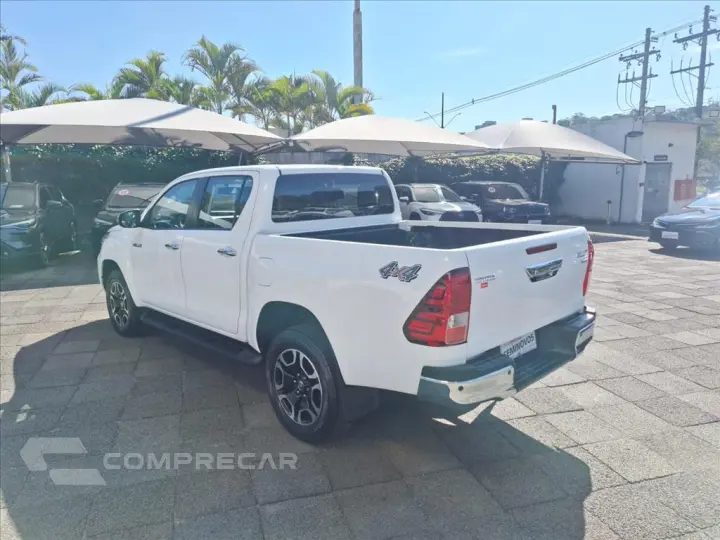 HILUX 2.8 D-4D TURBO DIESEL CD SRV 4X4 AUTOMÁTICO