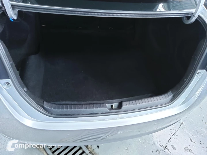 YARIS 1.5 16V FLEX SEDAN XL LIVE MULTIDRIVE