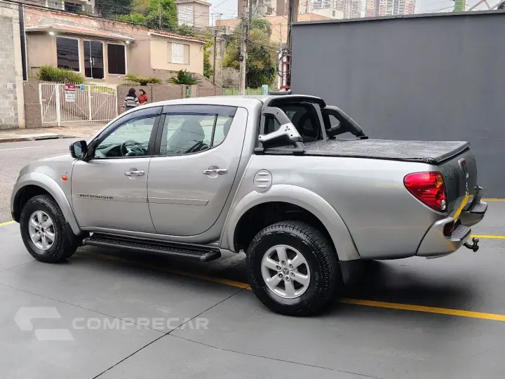 L200 Triton HPE 3.2 CD TB Int.Diesel Aut
