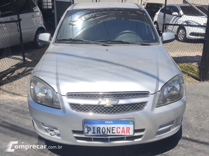 CELTA 1.0 MPFI LT 8V