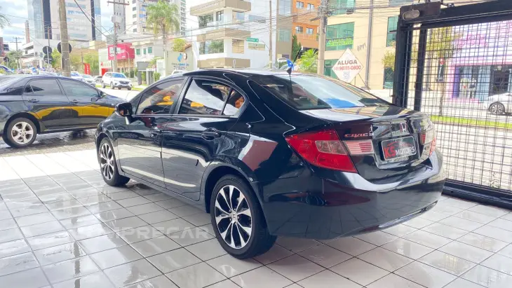 HONDA CIVIC 2.0 LXR 16V