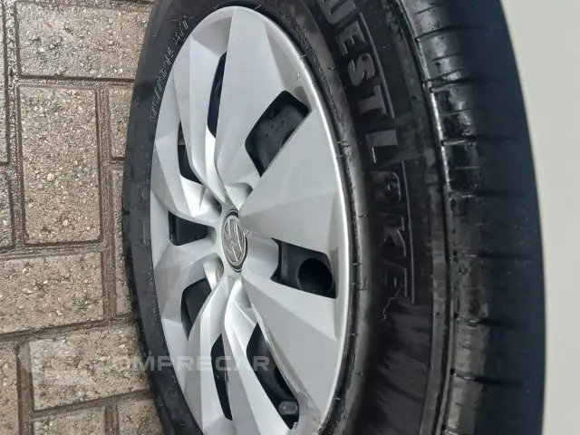 VOYAGE - 1.0 MI 8V 4P MANUAL