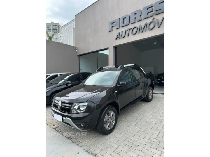 DUSTER OROCH 2.0 16V HI-FLEX DYNAMIQUE AUTOMÁTICO
