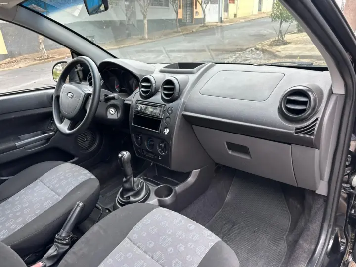 FIESTA 1.0 MPI Class Hatch 8V