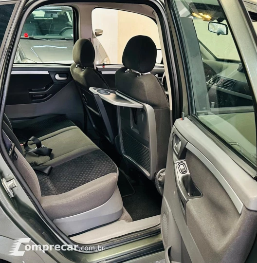MERIVA 1.8 MPFI Premium 8V