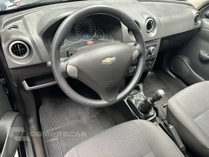 CELTA 1.0 MPFI LT 8V