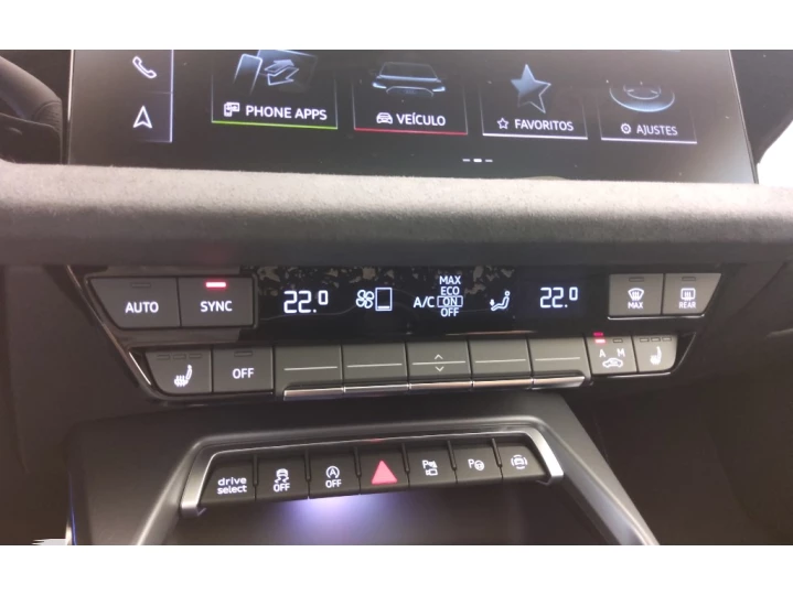 A3 2.0 40 TFSI MHEV SEDAN PERFORMANCE BLACK S-TRONIC