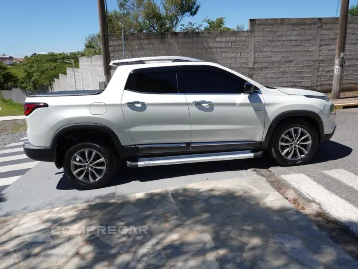 TORO 2.0 16V TURBO DIESEL VOLCANO 4WD AT9