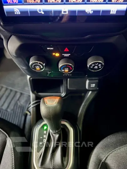 Renegade 1.8 16V 4P FLEX AUTOMÁTICO
