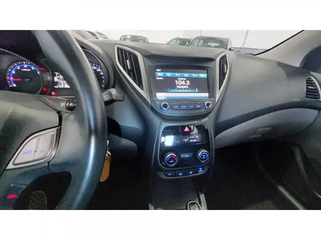 HB20S - 1.6 PREMIUM 16V 4P AUTOMÁTICO