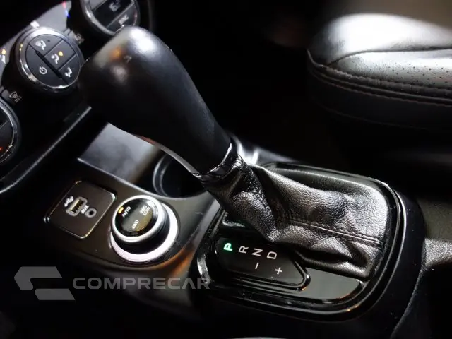 TORO - 2.0 16V TURBO FREEDOM 4WD AT9