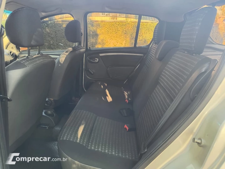 SANDERO 1.6 Expression 8V