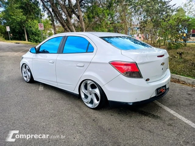 PRISMA - 1.4 MPFI LT 8V 4P MANUAL