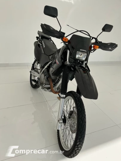 XR 250 TORNADO