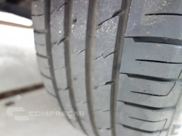 RENEGADE - 1.8 16V LONGITUDE 4P AUTOMÁTICO