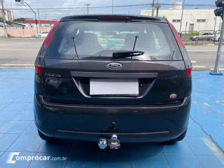 Fiesta Hatch