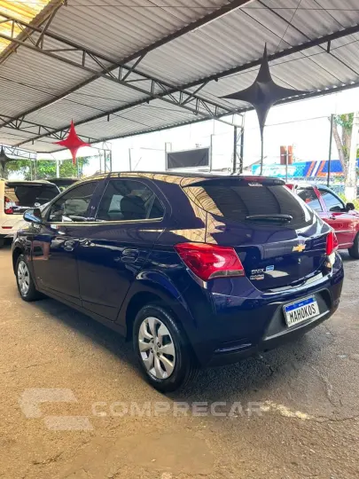 ONIX HATCH LT 1.0 8V FlexPower 5p Mec.