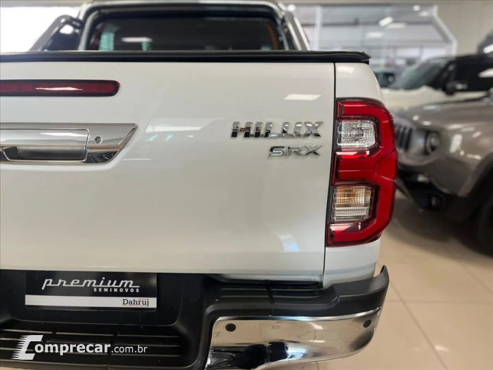 HILUX 2.8 D-4D TURBO DIESEL CD SRX 4X4 AUTOMÁTICO