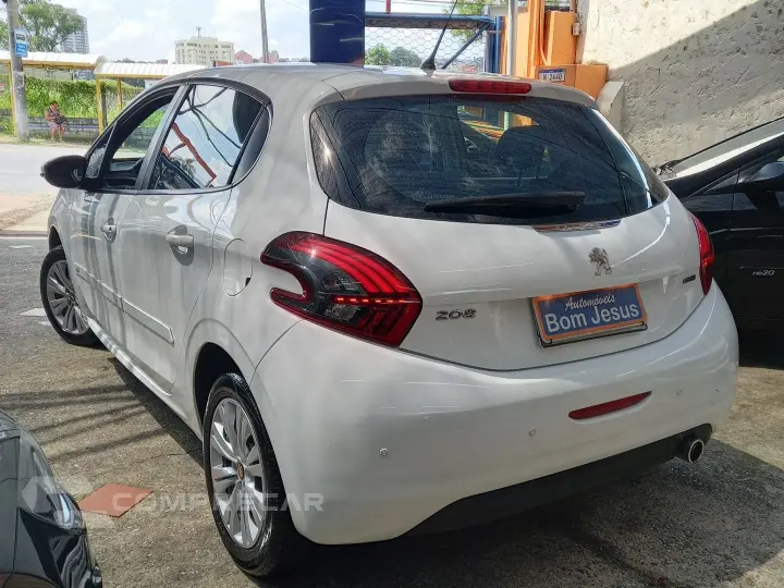 208 1.2 Active 12V Flex 4P Manual