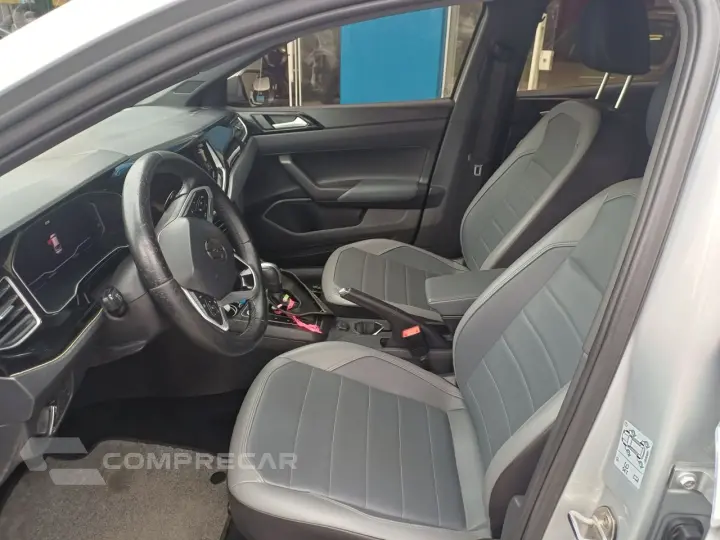 Nivus 1.0 4P FLEX 200 TSI HIGHLINE TURBO AUTOMÁTICO